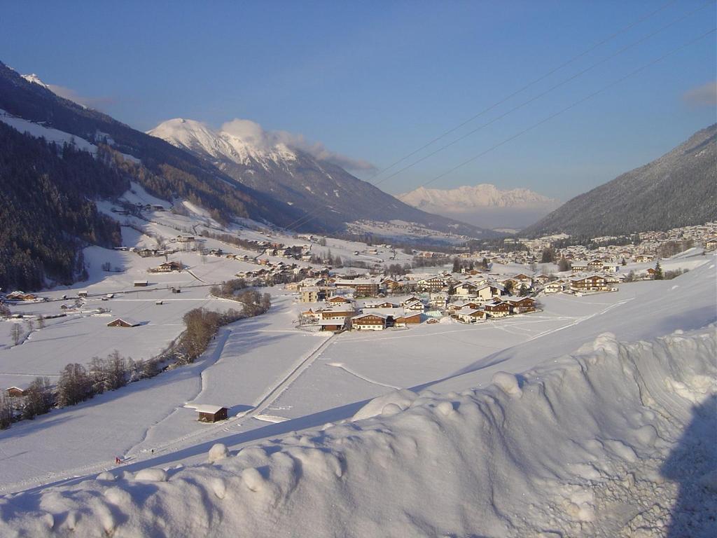 Apartmán Haus Harbauer Neustift im Stubaital Exteriér fotografie